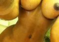 Petite cochonne de 21 ans jolis seins pour rencontre sexe