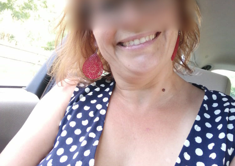 Femme infidèle sur Loos recherche un grosse bite !!! Black ou autre