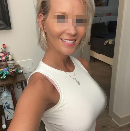 Femme cherche plan cul Auby – silhouette fine et envie discrète
